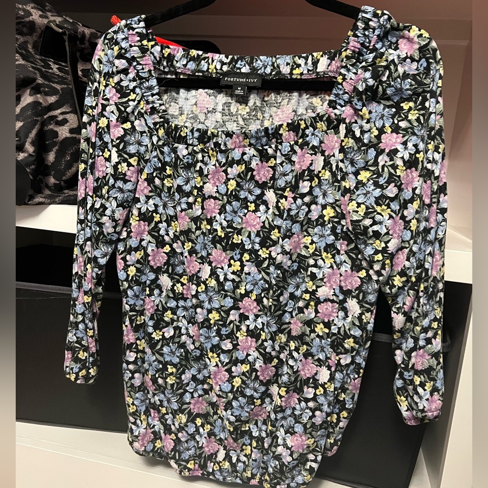 Women’s Blouse